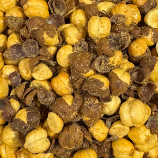 Macro texture of crispy Jaipuri Hing Chana highlighting premium roasted chickpeas dusted with traditional Rajasthani hing masala